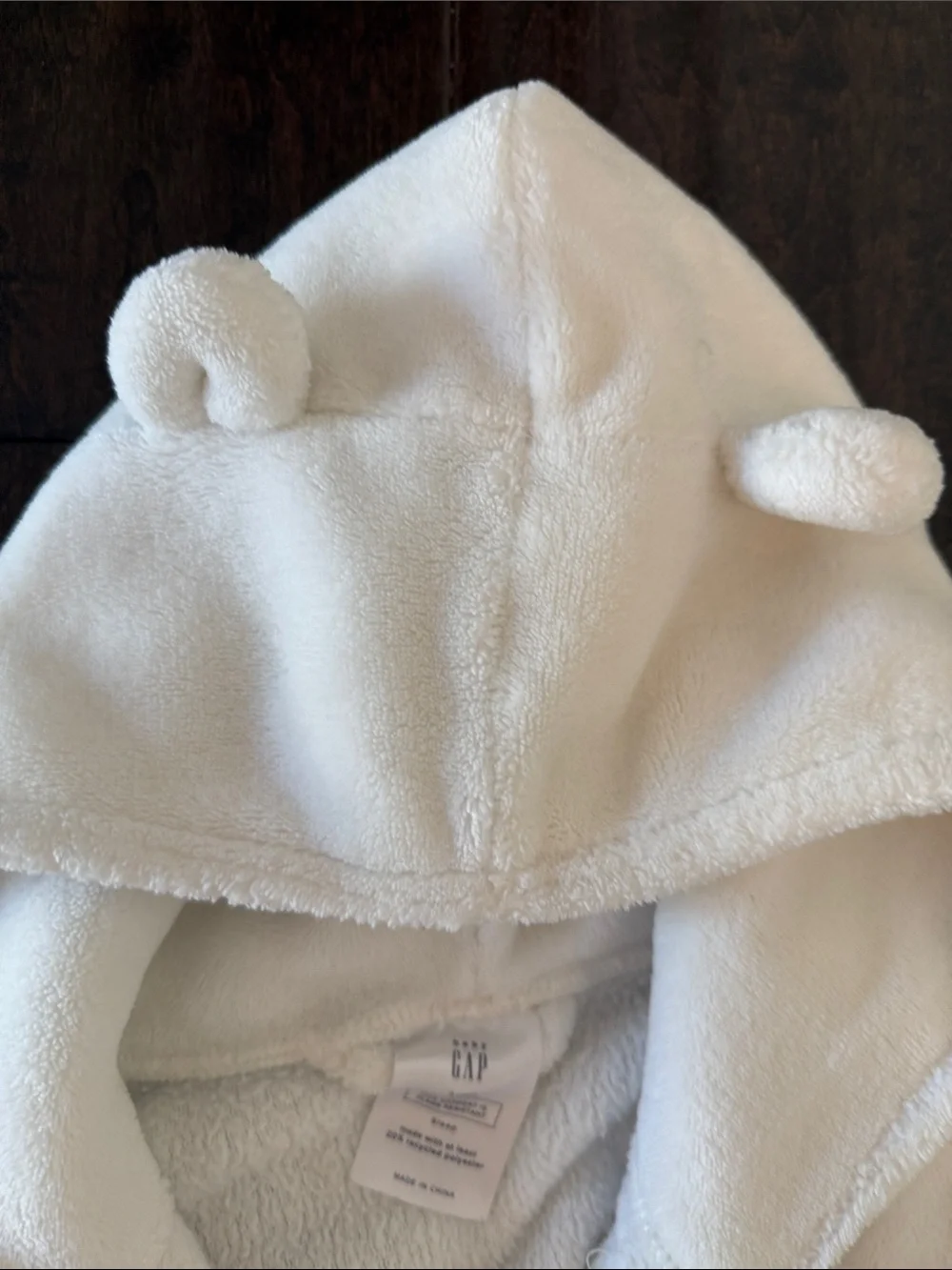 Baby Gap Gender Neutral Plush Hooded Bath Robe in Cream